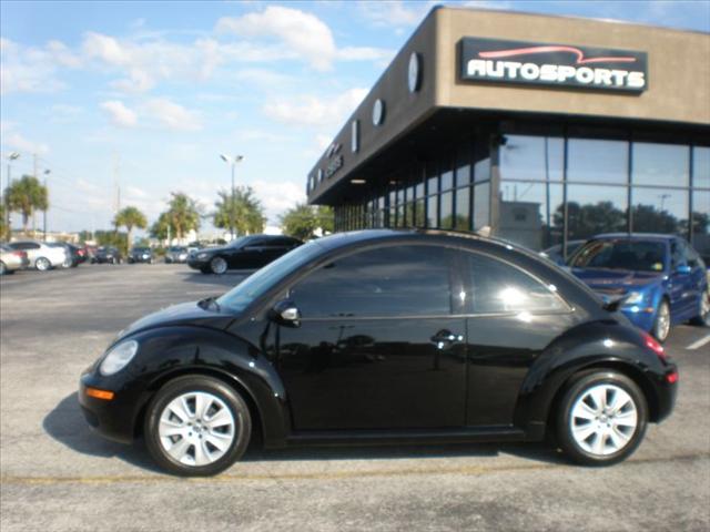 2009 Volkswagen New Beetle XR