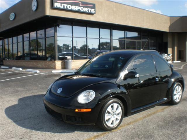 2009 Volkswagen New Beetle XR