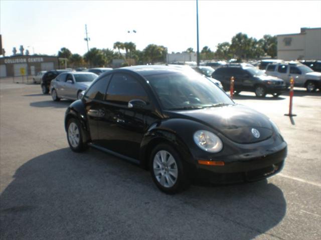 2009 Volkswagen New Beetle XR