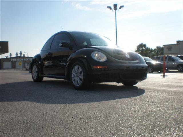 2009 Volkswagen New Beetle XR