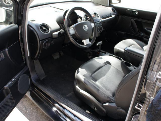 2009 Volkswagen New Beetle Unknown