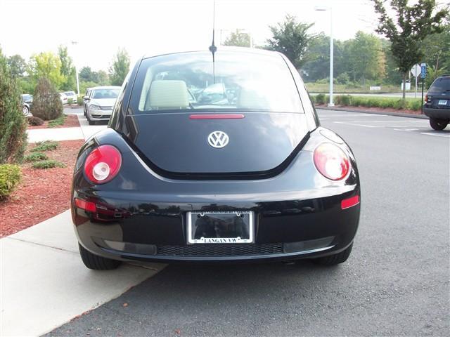 2009 Volkswagen New Beetle XR