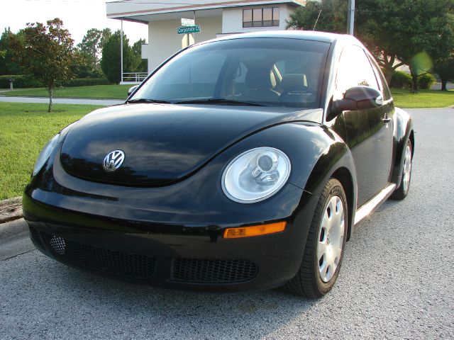 2010 Volkswagen New Beetle Limited Wagon