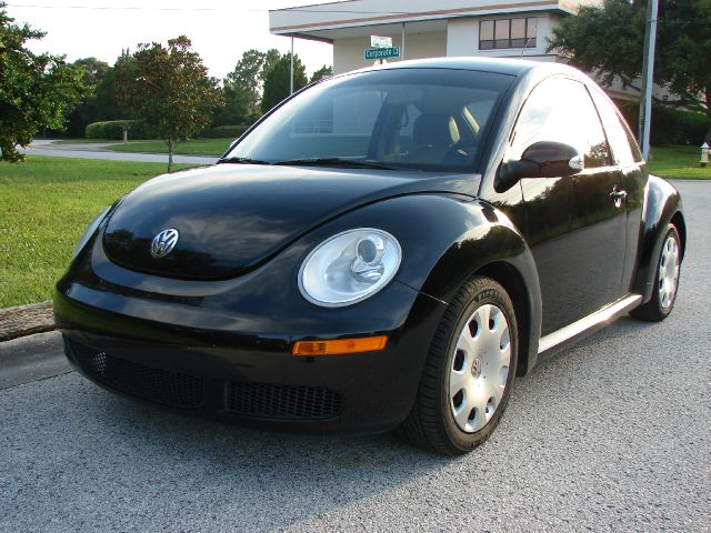 2010 Volkswagen New Beetle Limited Wagon