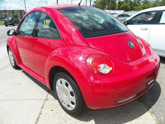 2010 Volkswagen New Beetle Limited Wagon