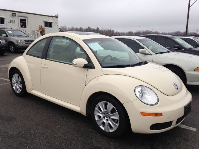 2010 Volkswagen New Beetle Unknown