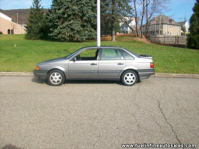 1993 Volkswagen Passat SE Crew Cab 4WD FFV