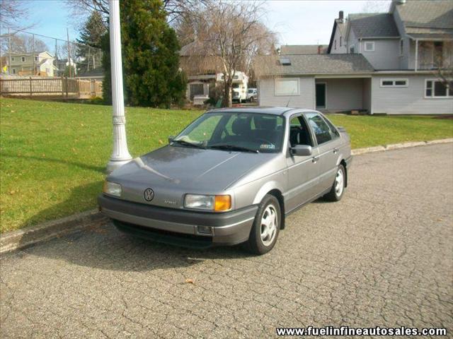 1993 Volkswagen Passat SE Crew Cab 4WD FFV