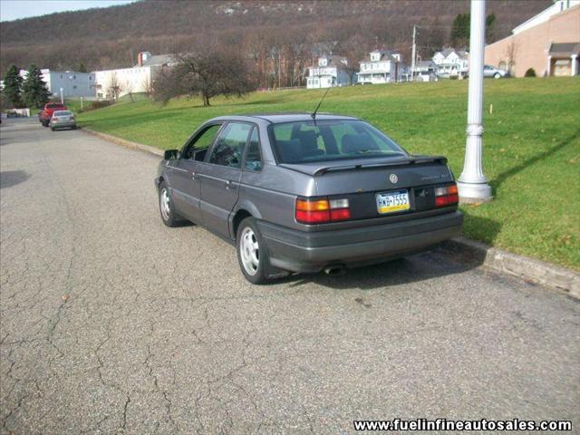 1993 Volkswagen Passat SE Crew Cab 4WD FFV