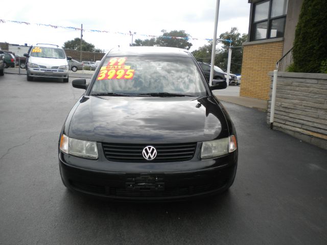 1999 Volkswagen Passat SE Crew Cab 4WD FFV