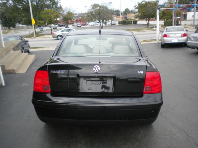 1999 Volkswagen Passat SE Crew Cab 4WD FFV