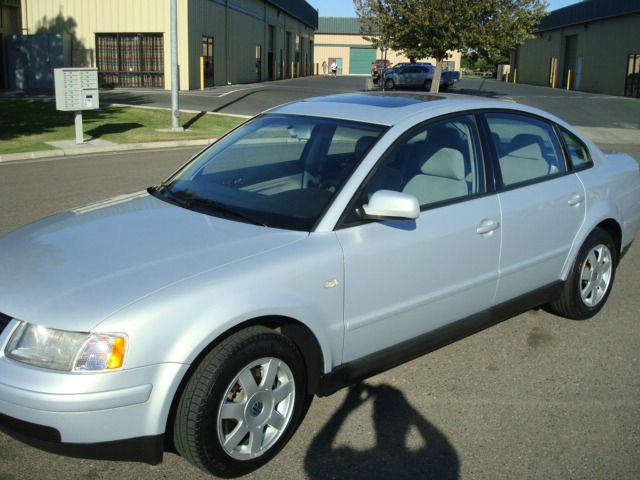 2000 Volkswagen Passat Unknown