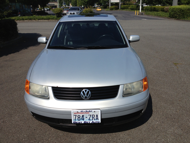 2000 Volkswagen Passat SE Crew Cab 4WD FFV