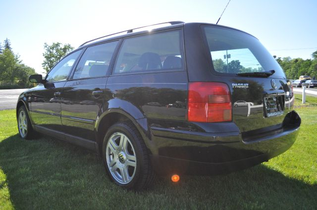 2000 Volkswagen Passat SE Crew Cab 4WD FFV