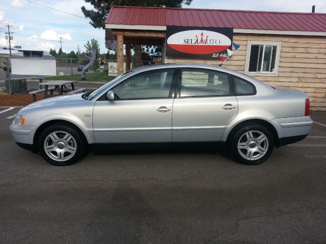 2000 Volkswagen Passat SE Crew Cab 4WD FFV