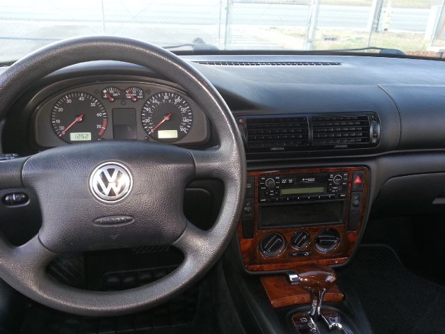 2000 Volkswagen Passat PK