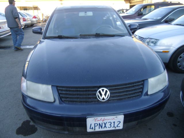 2000 Volkswagen Passat PK