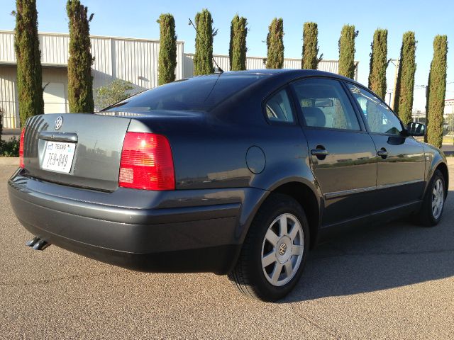 2000 Volkswagen Passat PK