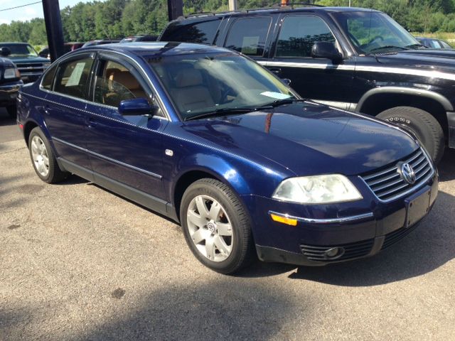 2001 Volkswagen Passat SE Crew Cab 4WD FFV