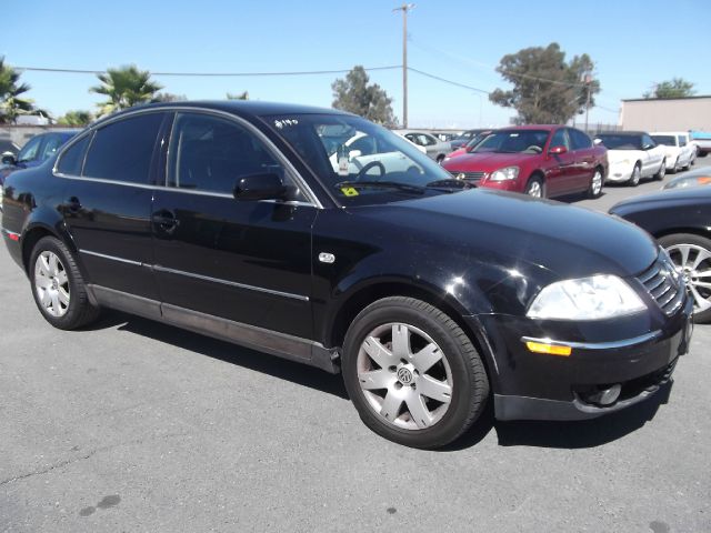 2001 Volkswagen Passat SE Crew Cab 4WD FFV