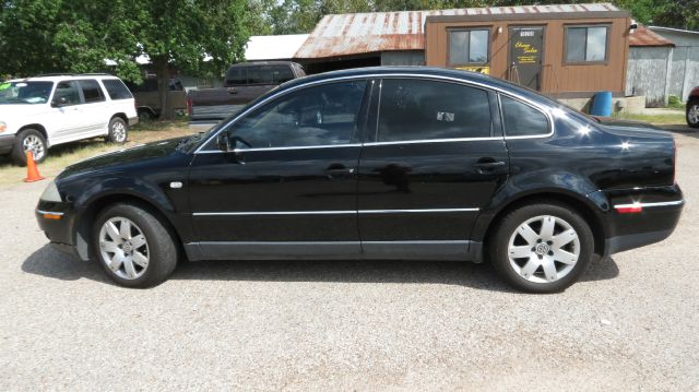 2001 Volkswagen Passat SE Crew Cab 4WD FFV