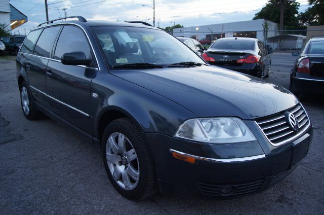 2001 Volkswagen Passat SE Crew Cab 4WD FFV