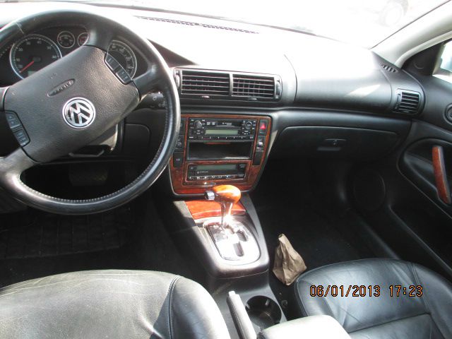 2001 Volkswagen Passat SE Crew Cab 4WD FFV