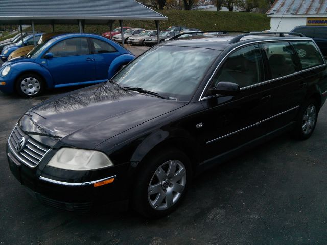 2001 Volkswagen Passat SE Crew Cab 4WD FFV