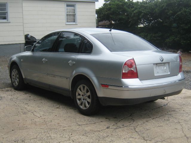 2001 Volkswagen Passat Sle-1 AWD