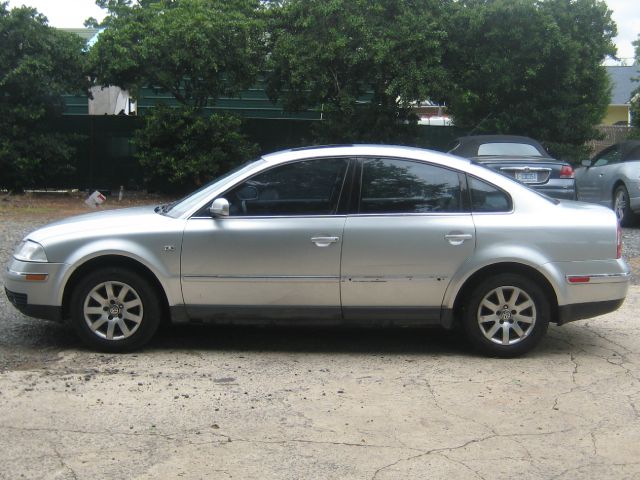 2001 Volkswagen Passat Sle-1 AWD