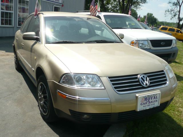 2001 Volkswagen Passat FWD 4dr Sport