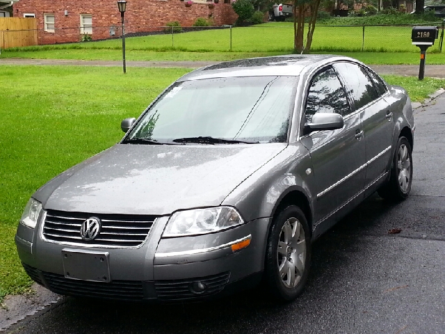 2001 Volkswagen Passat SE Crew Cab 4WD FFV