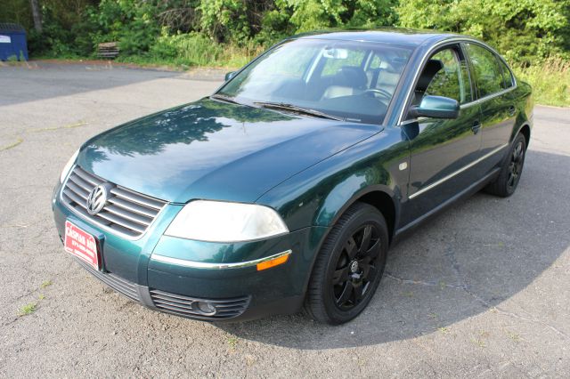 2001 Volkswagen Passat LS W/leather Seats