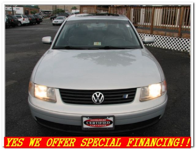 2001 Volkswagen Passat SE Crew Cab 4WD FFV