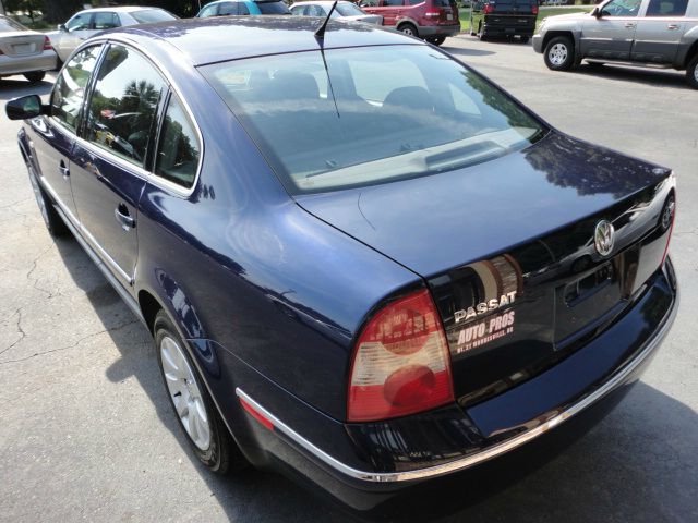 2001 Volkswagen Passat SE Crew Cab 4WD FFV