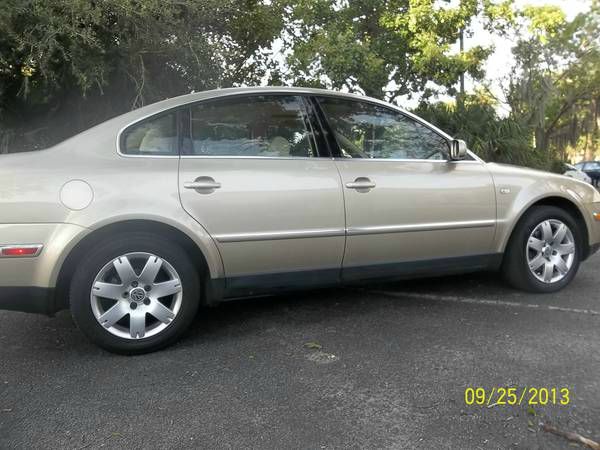 2001 Volkswagen Passat SE Crew Cab 4WD FFV