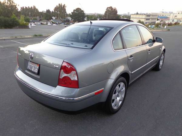 2002 Volkswagen Passat SE Crew Cab 4WD FFV