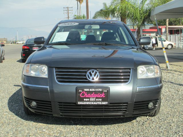 2002 Volkswagen Passat LS W/leather Seats