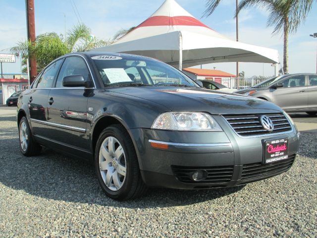 2002 Volkswagen Passat LS W/leather Seats