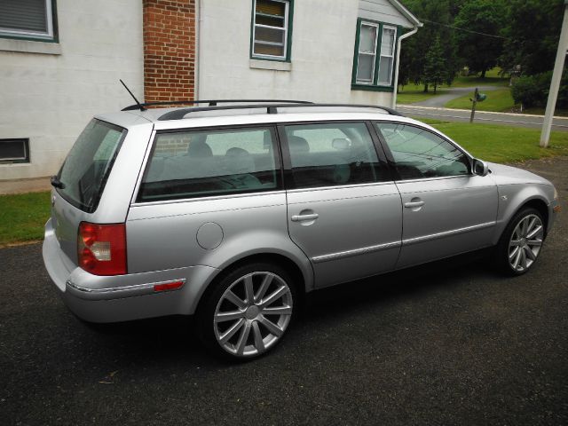 2002 Volkswagen Passat SLE EXT CAB 4D