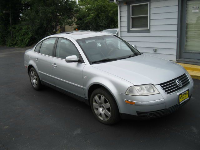 2002 Volkswagen Passat SE Crew Cab 4WD FFV