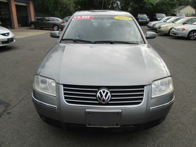 2002 Volkswagen Passat SE Crew Cab 4WD FFV