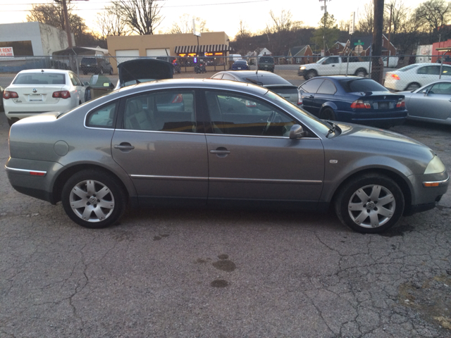 2002 Volkswagen Passat LS W/leather Seats