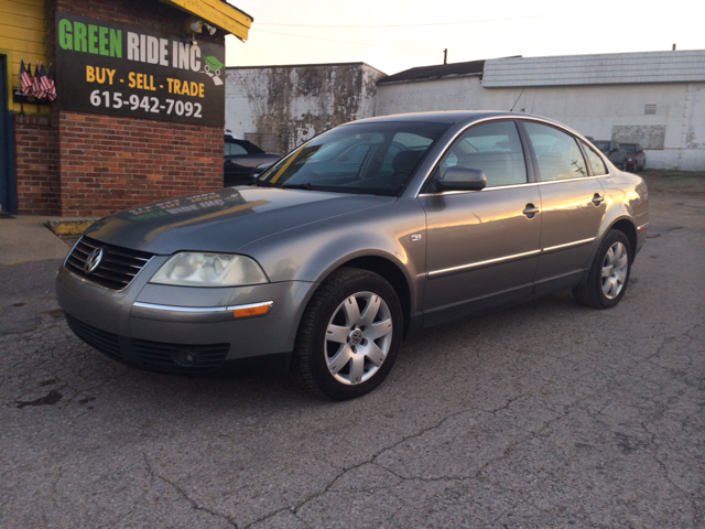 2002 Volkswagen Passat LS W/leather Seats