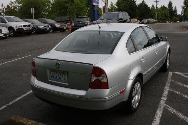 2002 Volkswagen Passat LS W/leather Seats