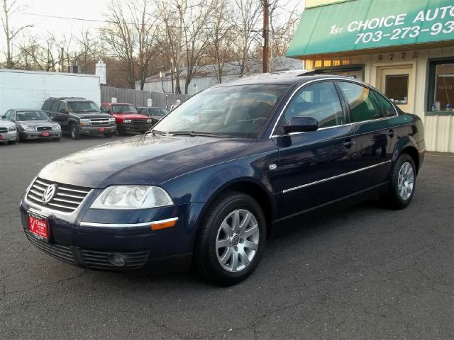 2002 Volkswagen Passat FWD 4dr Sport