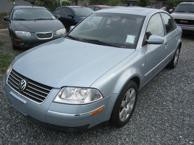 2002 Volkswagen Passat SE Crew Cab 4WD FFV