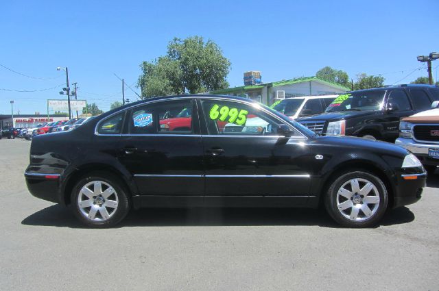 2002 Volkswagen Passat LS W/leather Seats