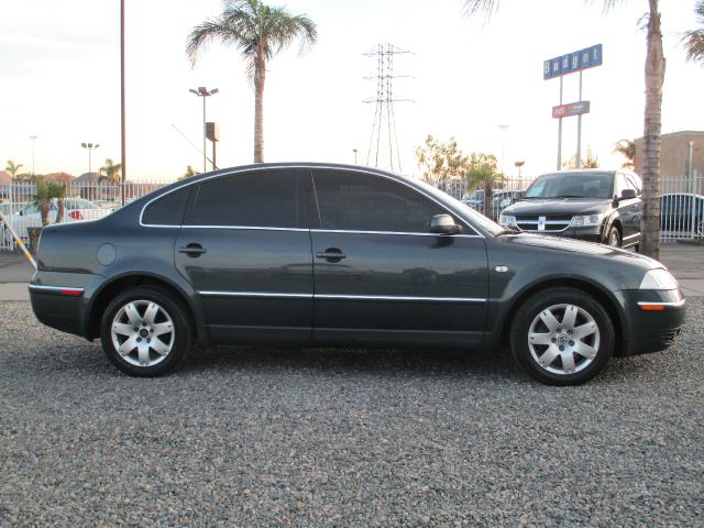 2002 Volkswagen Passat LS W/leather Seats