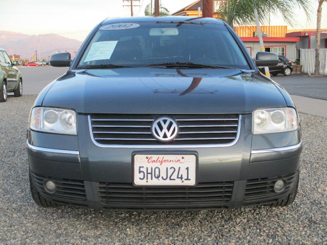 2002 Volkswagen Passat LS W/leather Seats